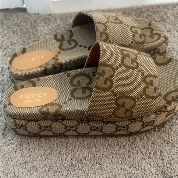 Gucci Women's Tan GG Logo Slides - Picture 2 of 4